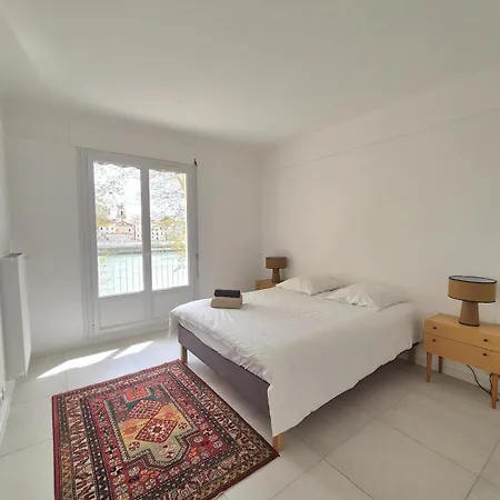 Apartment Le Saint Pierre Arles
