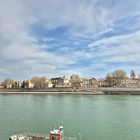 Le Saint Pierre Apartment *